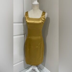 Dress Golden Square Neck Sleeveless Midi Dress